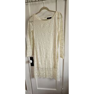 Blaque Label cream color Lace overlay long sleeves Dress, Sz M
